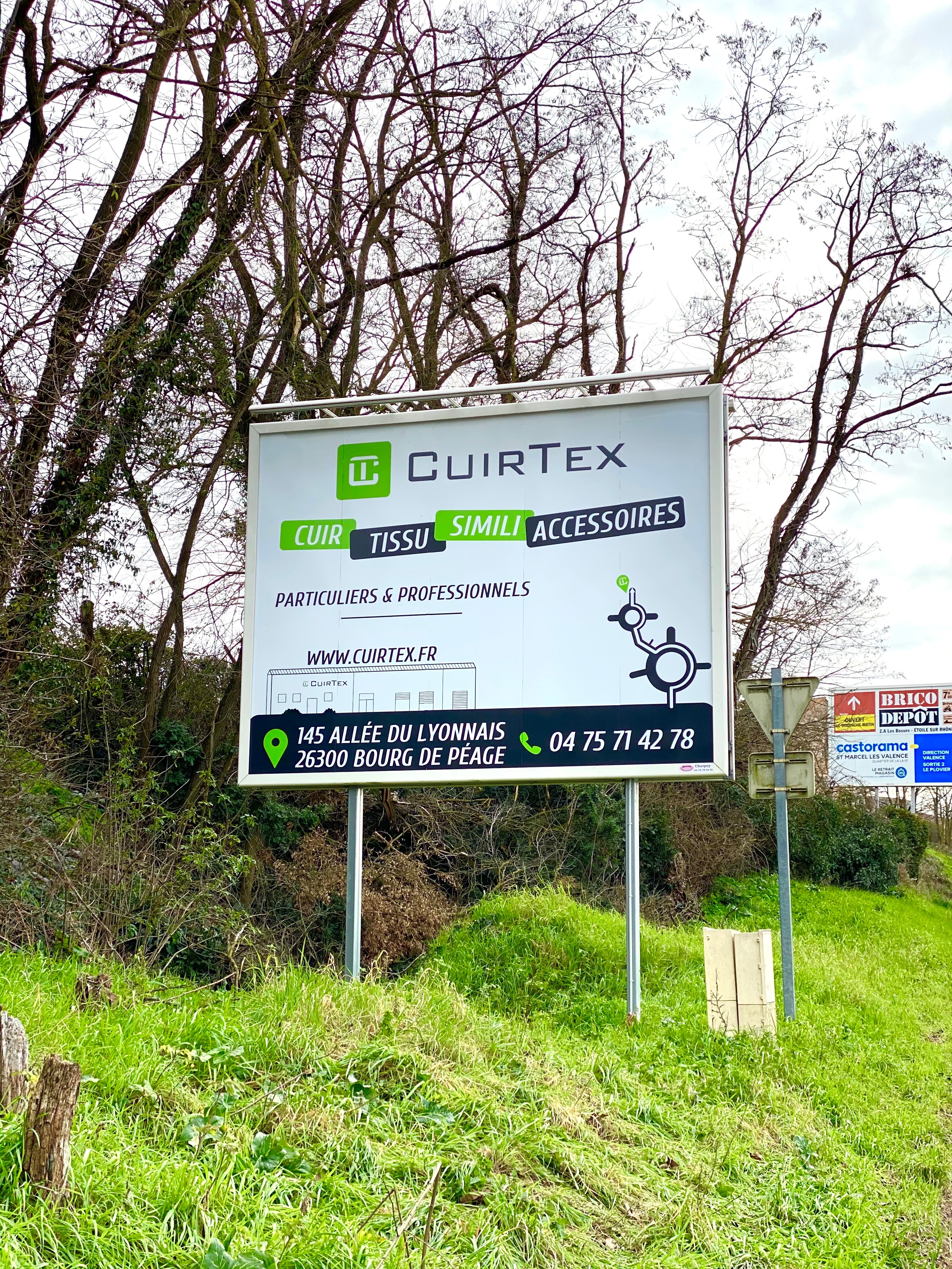 Notre panneau publicitaire à Bourg-de-Péage - Cuirtex